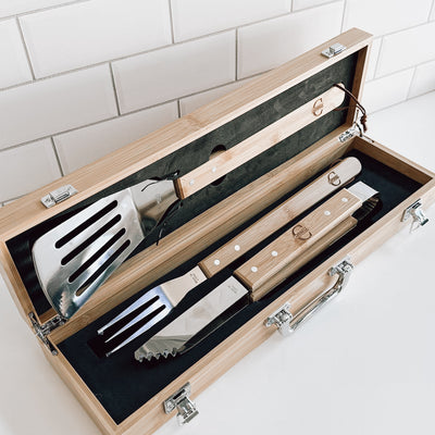 Custom Bamboo Grill Set