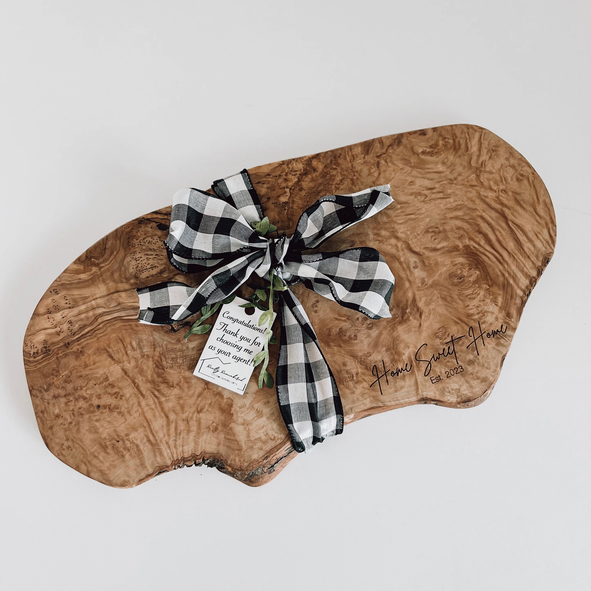 Real estate gift of small olivewood board in design 1 home sweet home